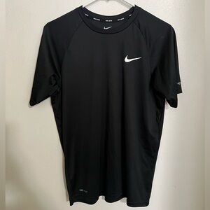 NIKE Swim Classic Dri-Fit Short Sleeve Swim Shirt UPF 40+ Black White Men's Sz S